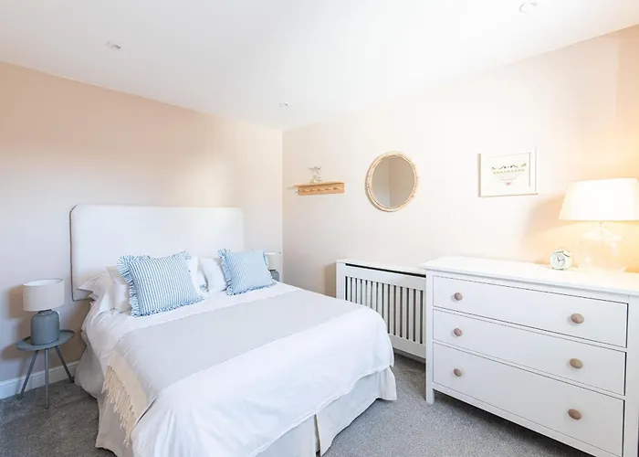 Dom wakacyjny Beautiful Victorian Terrace & Free Parking